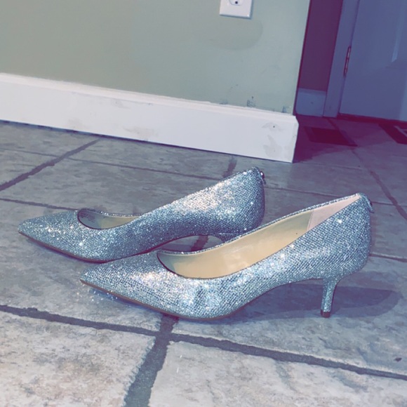 2017 Allure Bridal Gown- never used - Picture 8 of 11